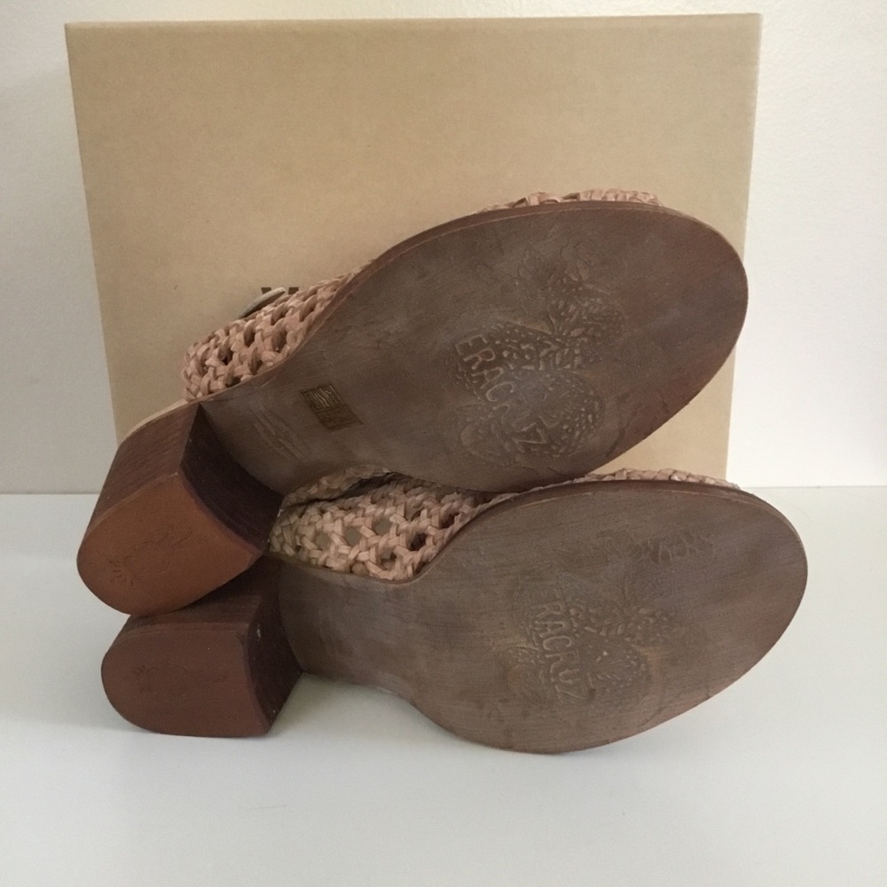 NEW Women’s Vera Cruz Honey Hive Sandals - Size 10 - Picture 9 of 10